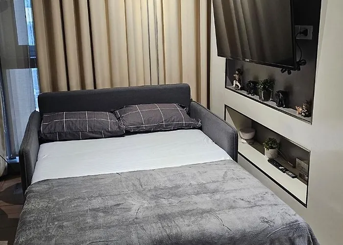 Apartment One Bedroom Premier At Eastwood Global Plaza Luxury Residences Manila