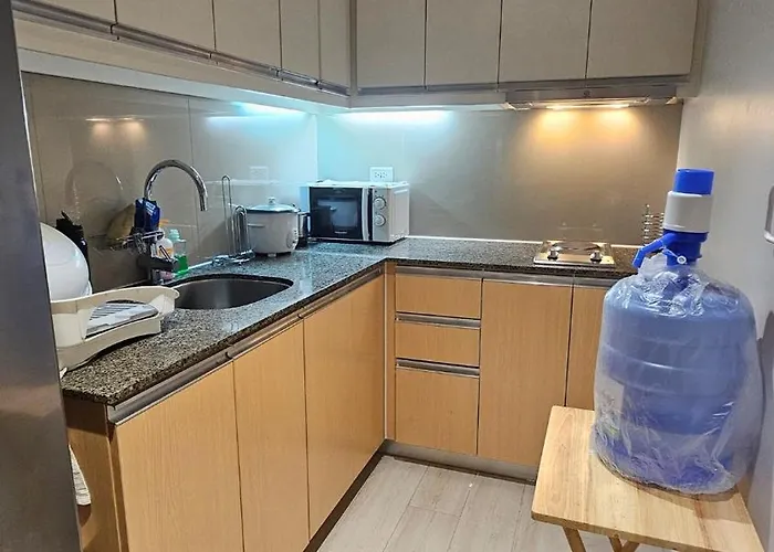 Apartment One Bedroom Premier At Eastwood Global Plaza Luxury Residences *